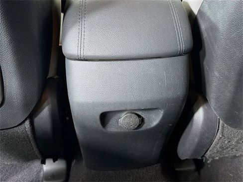 Used 2017 Hyundai Santa Fe Sport w/ Cargo Package image 25