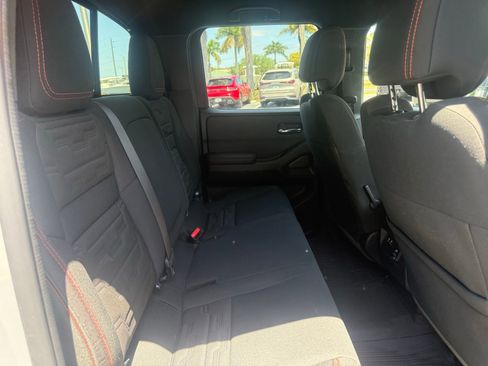 Used 2023 Nissan Frontier PRO-4X w/ Pro Convenience Package image 10