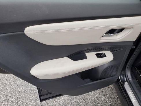 Certified 2023 Nissan Ariya FWD image 12