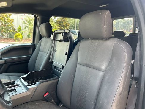 Used 2019 Ford F150 XLT w/ Equipment Group 302A Luxury RWD image 9
