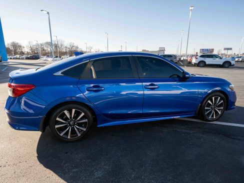 Certified 2023 Honda Civic EX image 6