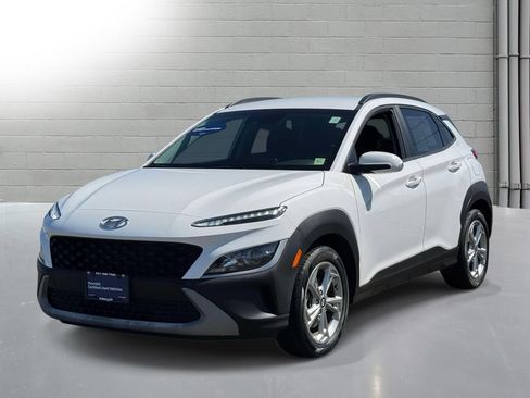 Used 2023 Hyundai Kona SEL AWD/4WD image 4