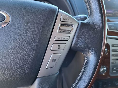 Used 2018 INFINITI QX80 4WD w/ Driver Assistance Package image 29