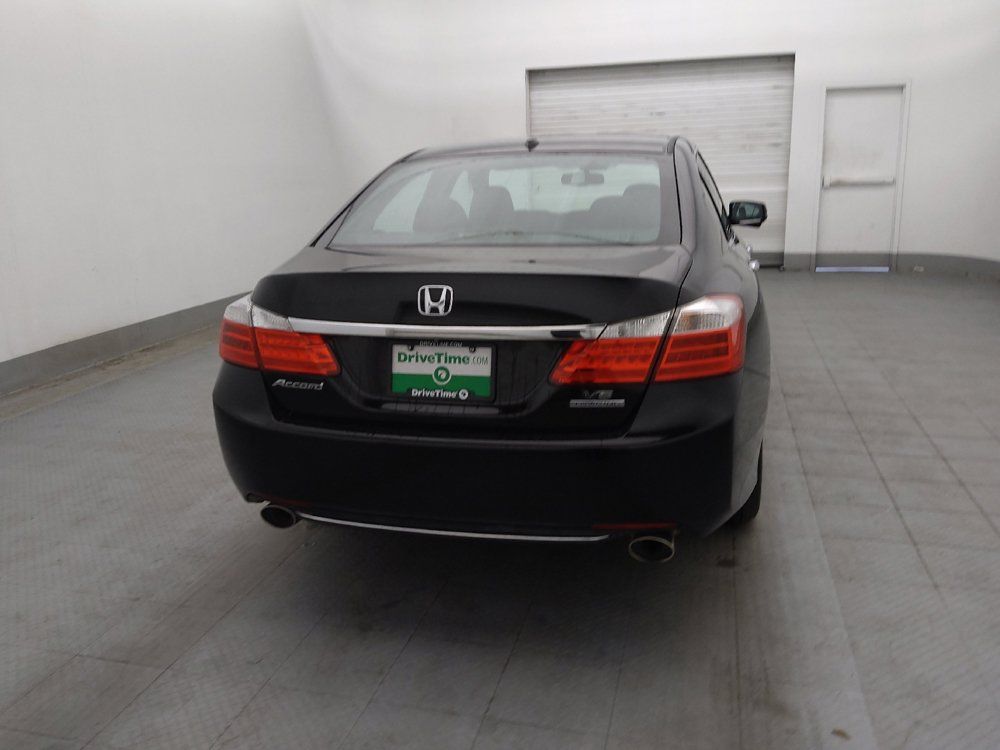 Used 2015 Honda Accord Touring image 7