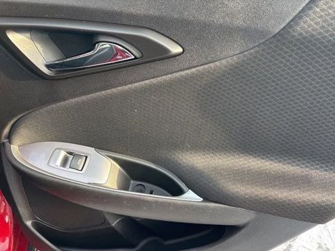 Used 2024 Chevrolet Malibu LT image 37