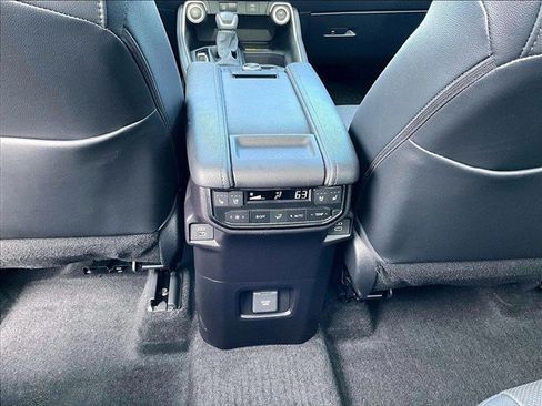 Used 2026 Toyota Grand Highlander AWD image 25