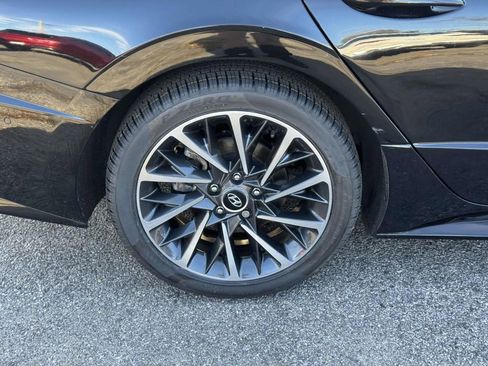 Used 2020 Hyundai Sonata Limited image 8