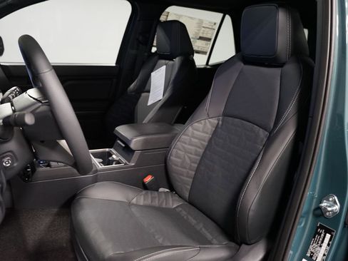 New 2026 Toyota 4Runner TRD Off-Road Premium AWD/4WD image 30