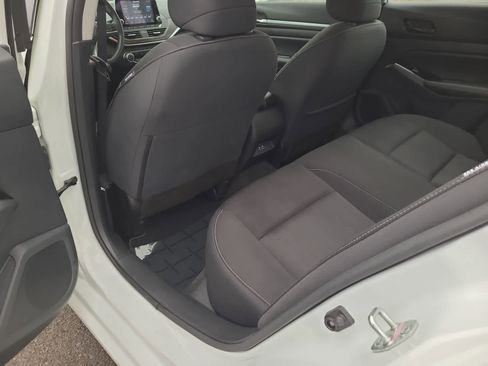 Used 2023 Nissan Altima 2.5 SV image 20