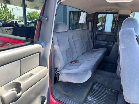 Used 2004 GMC Sierra 2500 SLE w/ Heavy-Duty Power Package AWD/4WD image 22