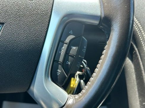 Used 2015 Chevrolet Traverse LT image 22