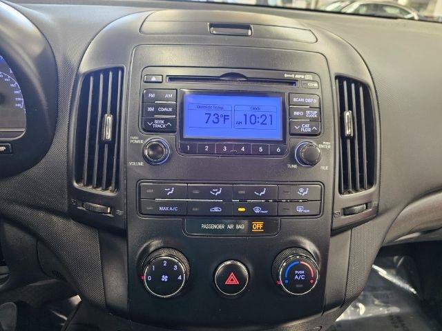 Used 2012 Hyundai Elantra w/ Preferred Pkg FWD image 21