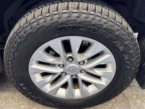 Used 2019 Lexus GX 460 Premium image 30