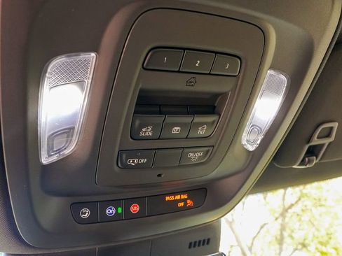 Certified 2025 Cadillac CT5 Sport image 21