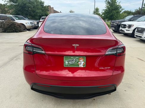 Used 2021 Tesla Model Y Long Range AWD/4WD image 5