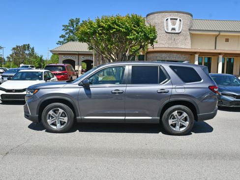 Certified 2025 Honda Pilot EX-L image 2