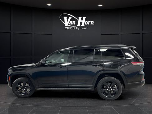 Used 2024 Jeep Grand Cherokee L Limited w/ Luxury Tech Group II AWD/4WD image 4