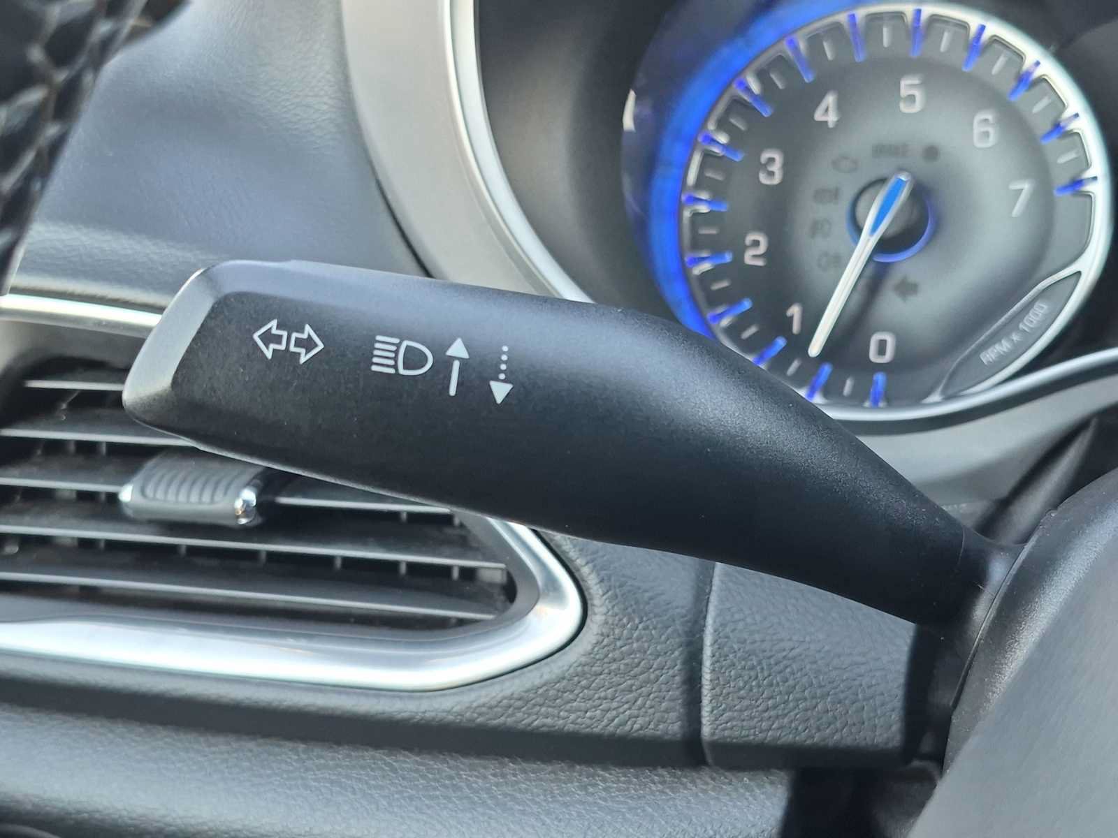 Used 2019 Chrysler Pacifica Touring Plus w/ S Appearance Package FWD image 26
