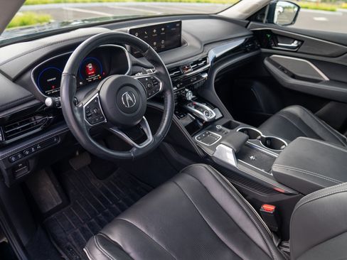 Used 2022 Acura MDX SH-AWD w/ Advance Package image 4