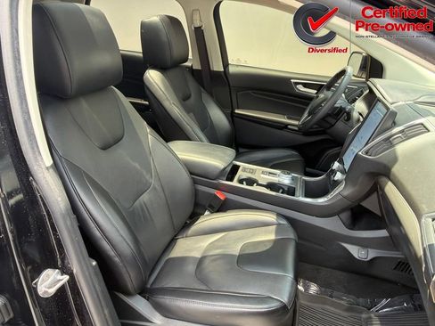 Used 2022 Ford Edge Titanium w/ Equipment Group 301A AWD/4WD image 38