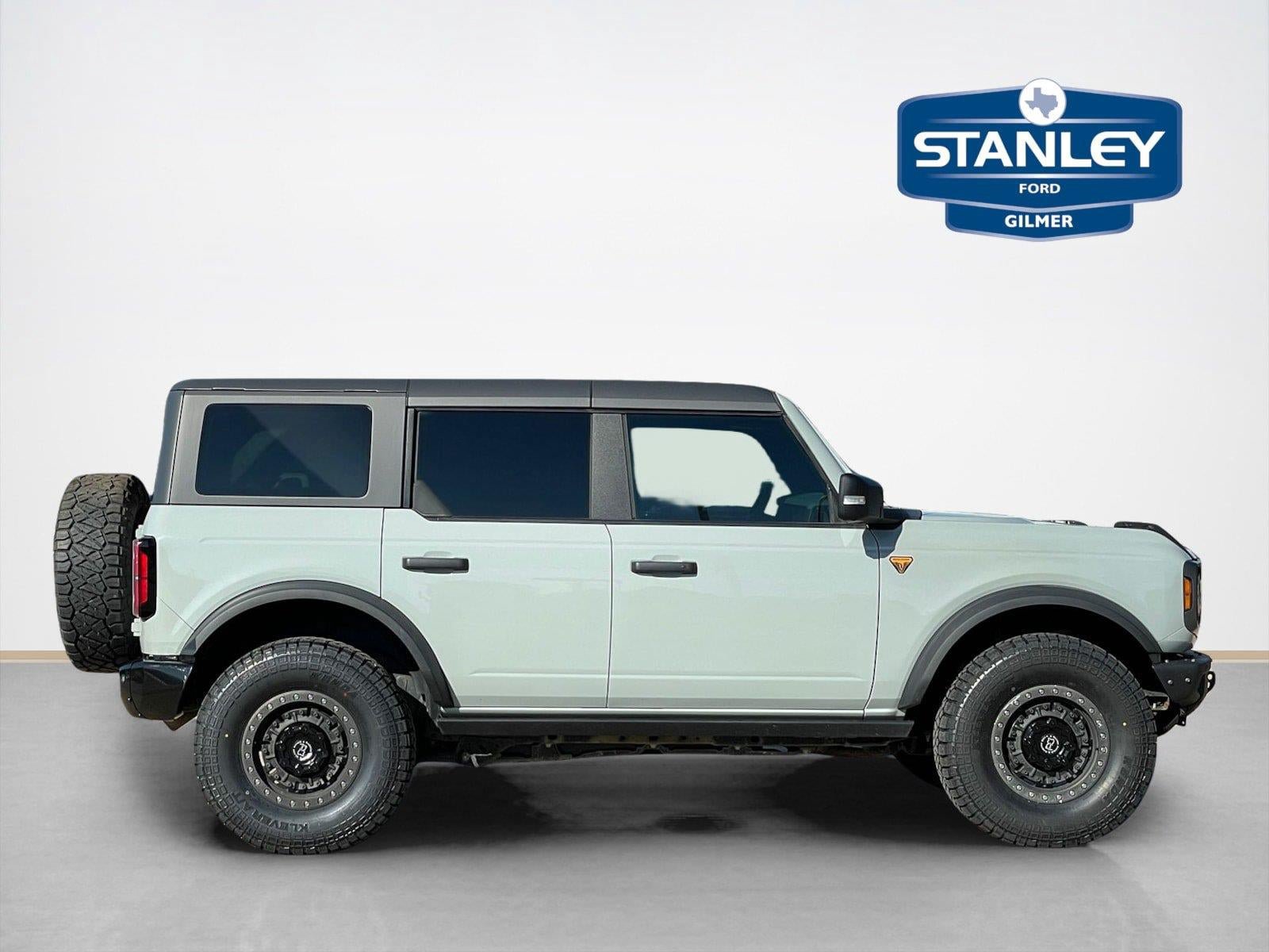 Used 2022 Ford Bronco Badlands AWD/4WD image 9