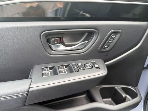 Used 2025 Honda Pilot Touring image 28