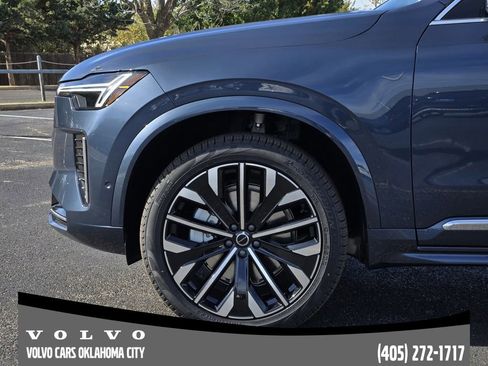 New 2026 Volvo XC90 B6 Plus w/ Protection Package Premier image 6
