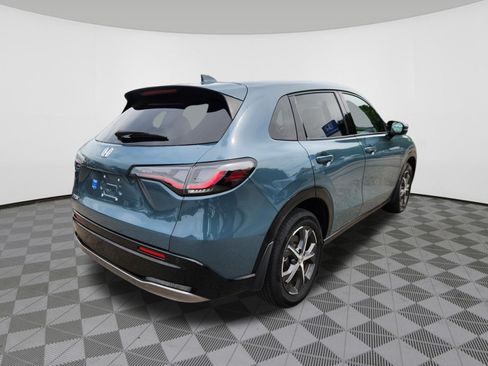 Certified 2023 Honda HR-V EX-L image 4