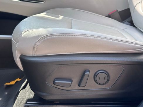 Used 2023 Hyundai Tucson Limited image 26