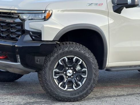 New 2026 Chevrolet Silverado 1500 ZR2 AWD/4WD image 8