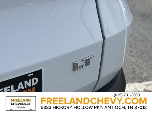 Used 2024 Chevrolet Traverse LT FWD image 14