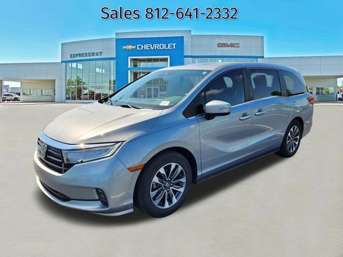 Used 2021 Honda Odyssey EX-L image 3
