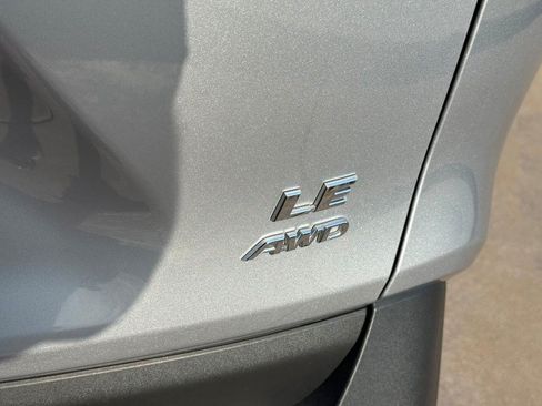 Certified 2025 Toyota RAV4 LE AWD/4WD image 8