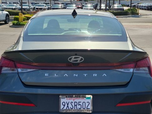 Certified 2025 Hyundai Elantra Sport FWD image 27