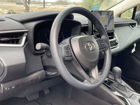 New 2026 Toyota Corolla LE image 9