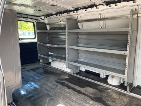 Used 2019 Chevrolet Express 2500 Extended w/ Driver Convenience Package RWD image 24