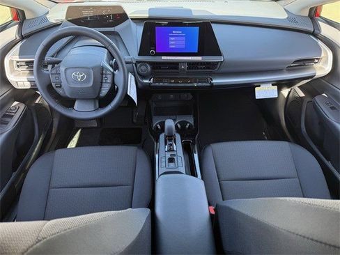 New 2026 Toyota Prius LE FWD image 10