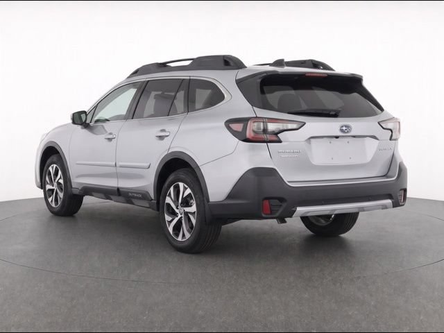 Used 2020 Subaru Outback Limited AWD/4WD image 5