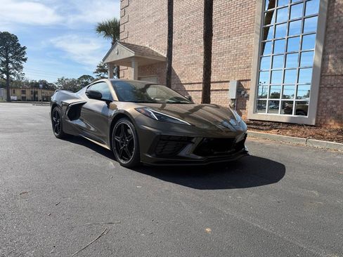 Used 2020 Chevrolet Corvette Stingray Premium Cpe w/ 3LT Preferred Equipment Group image 4