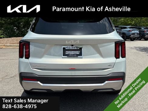 New 2026 Kia Sorento S AWD/4WD image 5