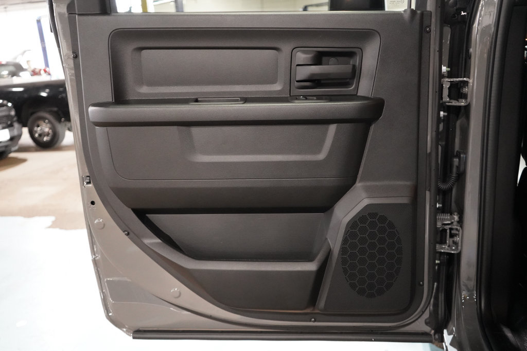 New 2027 RAM 3500 Tradesman AWD/4WD image 25