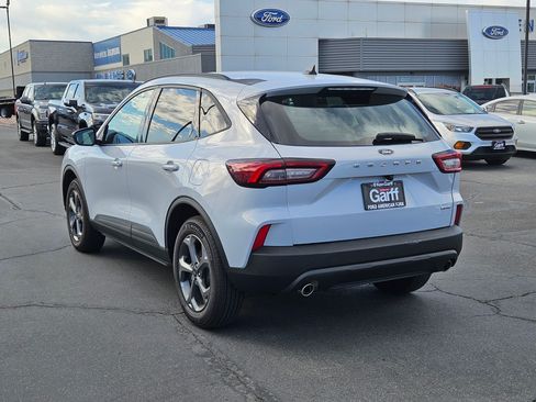Used 2026 Ford Escape ST-Line AWD/4WD image 9