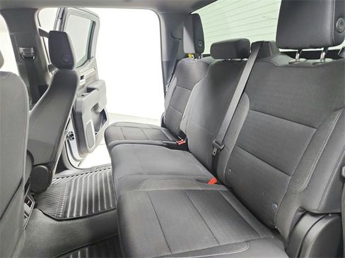 Used 2022 GMC Sierra 1500 SLE image 36