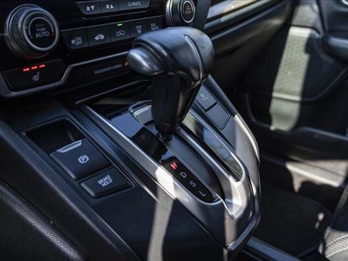 Used 2019 Honda CR-V Touring image 21