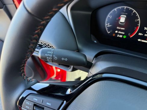 Certified 2026 Honda HR-V Sport image 23