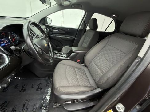 Used 2020 Chevrolet Equinox LT FWD image 23