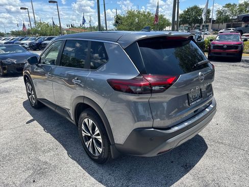 Certified 2023 Nissan Rogue SV AWD/4WD image 8