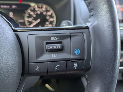 Certified 2023 Nissan Rogue SV w/ SV Premium Package AWD/4WD image 17