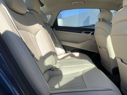 Used 2015 Hyundai Genesis 3.8 w/ Option Group 04 image 33