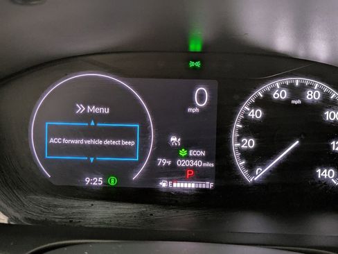 Used 2023 Honda HR-V LX image 6